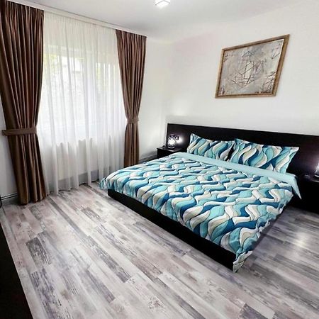 Comfort Apartment Targoviste Exteriér fotografie